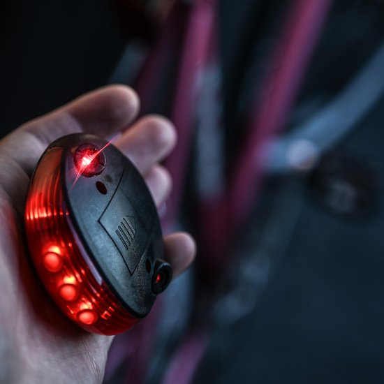 Cykellampe med laser - Klik p&aring; billedet for at lukke