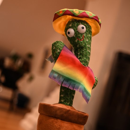Dansende kaktus med USB - Klik på billedet for at lukke