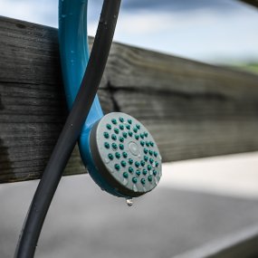 Bærbart brusebad til camping