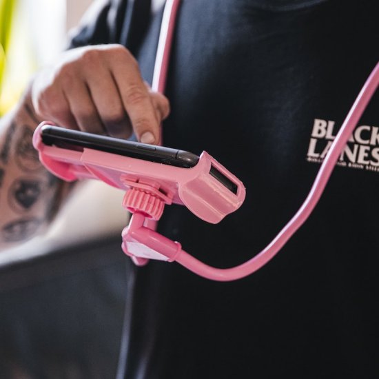 Mobil holder til nakken - håndfri - Klik p&aring; billedet for at lukke