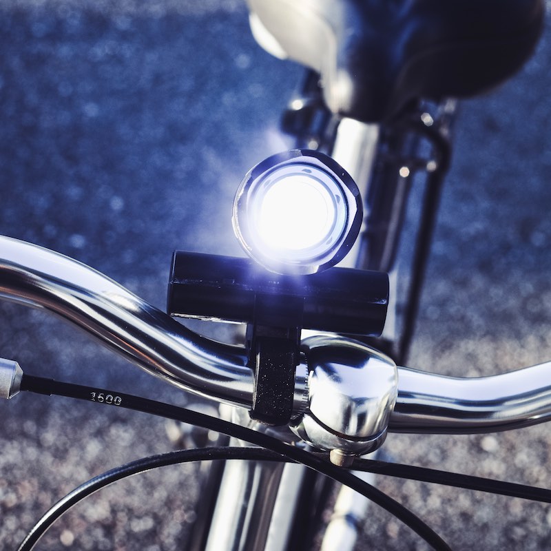 Kraftig LED cykellygte - 1000 lumen