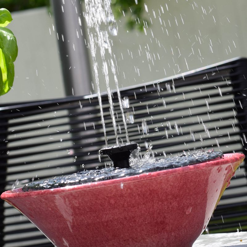 Springvand med solceller
