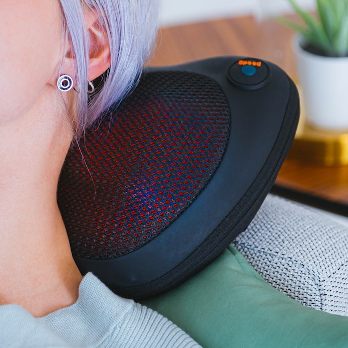 Trådløs massagepude med varme