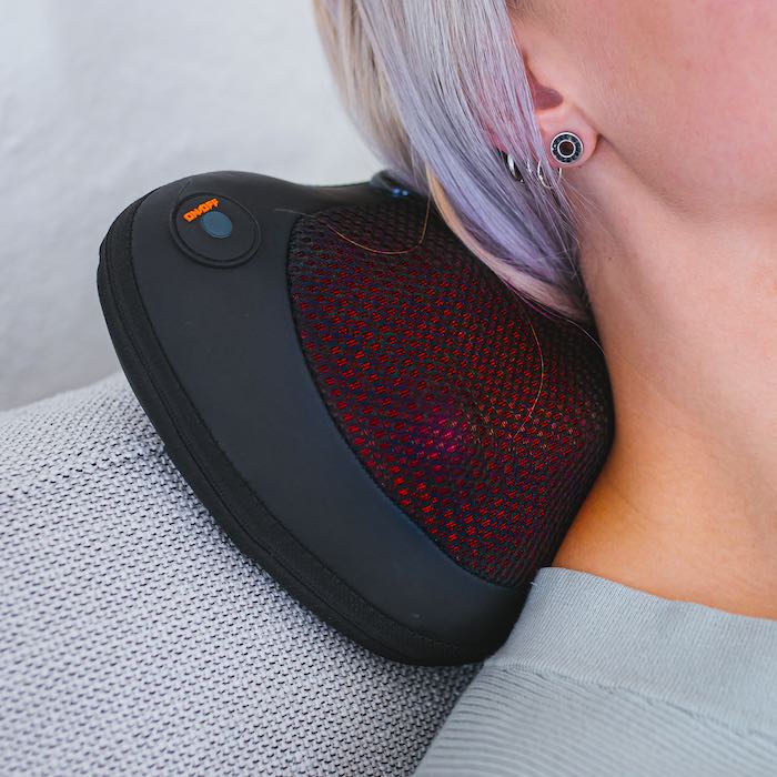 Trådløs massagepude med varme