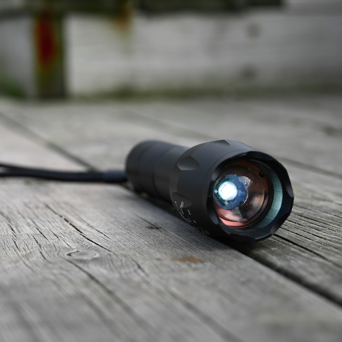 LED lommelygte - genopladelig (USB)